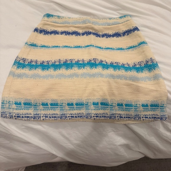 Alice and Olivia Skirt Size 2 - Picture 3 of 3